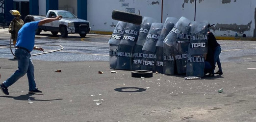 Capacitan a cadetes aspirantes a polic&iacute;as municipales