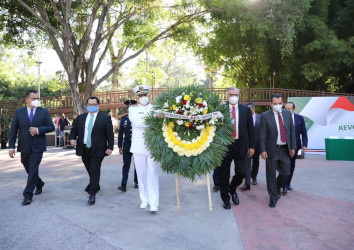El gobierno Echevarrista festej&oacute; aniversario de la revoluci&oacute;n