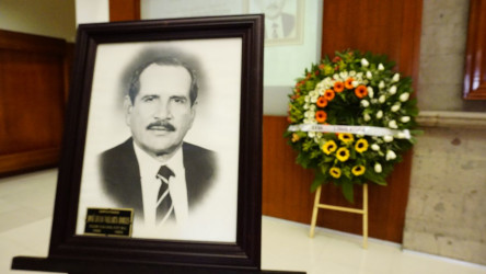 Congreso honra memoria y legado de Lucas Vallarta Robles 