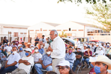 Navarro anuncia mejorar la carretera Uzeta - Amatl&aacute;n de Ca&ntilde;as