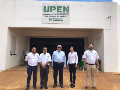 Promueve UPEN oferta educativa