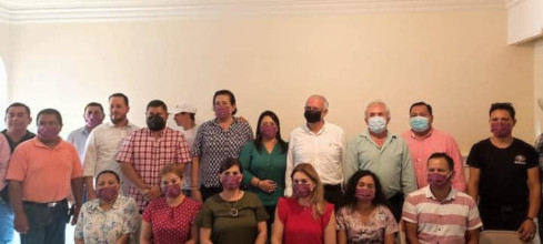 Ofrecen alcaldes trabajo conjunto con Ejecutivo