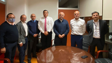 El gobernador realiza puntual seguimiento al plan de Salud Universal