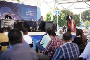 El gobernador Navarro plenamente identificado con la UAN