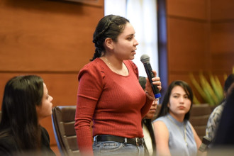 Concede gobierno oportunidad laboral a estudiantes reci&eacute;n egresados 