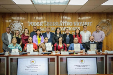 Exigencias de periodistas respalda poder legislativo