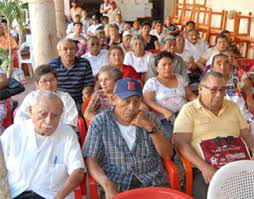 Trabajadores en retiro resienten discriminaci&oacute;n del gobierno de Roberto
