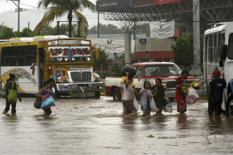 Nos llueve sobre mojado