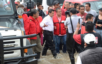 Solidarios ante el desastre nacional