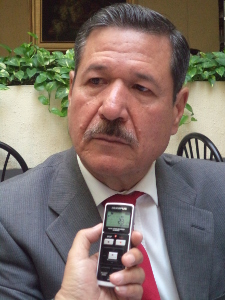 Soy del equipo, pero no candidato del gobernador