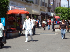 J&oacute;venes que en este cumplen 18 a&ntilde;os deben solicitar credencial de elector
