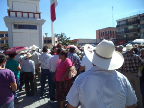 Represi&oacute;n y amenazas, &ldquo;soluci&oacute;n&rdquo; a ca&ntilde;eros 
