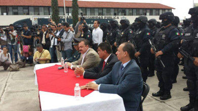 Desfiguros y desprop&oacute;sitos en &ldquo;gobierno de la gente&rdquo;