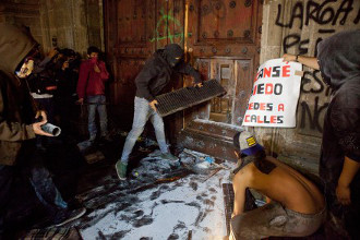 &hellip; Y el se&ntilde;or, se fue de viaje