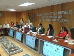 Congreso de Nayarit: mediocre y agach&oacute;n