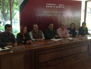 Tiemblan funcionarios ineptos