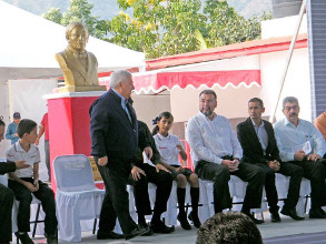 Chuayffet en Nayarit, hasta pedagogo se volvi&oacute;