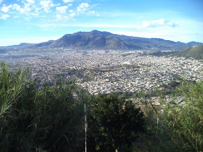 Vivienda, en manos de voraces empresarios y banqueros 