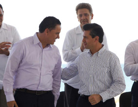 Pe&ntilde;a Nieto contra viento y marea