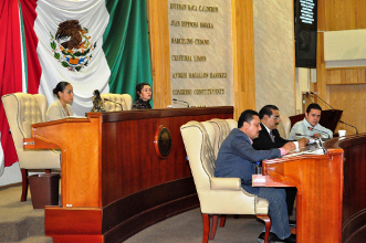 Busca Congreso del Estado crear ley de los derechos de adultos mayores 