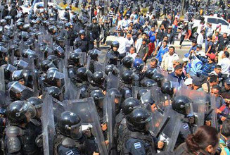 Oaxaca, evaluaci&oacute;n magisterial en estado de sitio