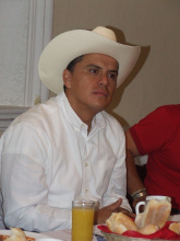 Destapar un hoyo para tapar otro, la pol&iacute;tica econ&oacute;mica de Roberto Sandoval