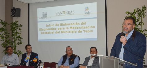 Tepic moderniza su sistema catastral