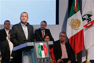 Deslucida la celebraci&oacute;n del PRI