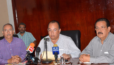 Gobierno del Cambio apoya a usuarios de Agua Potable