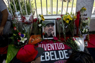 Hasta la victoria siempre, Comandante 