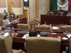 El buen juez por su casa empieza, el Legislativo se autolimita