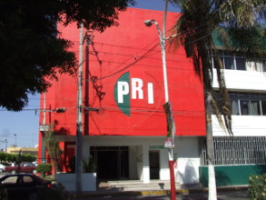 Reactiva PRI de Nayarit centro de acopio 