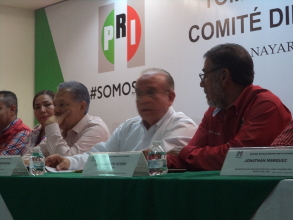 Servidores p&uacute;blicos deben ser investigados por PGR, exige PRI de Nayarit