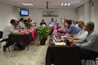 Senadores  de la rep&uacute;blica son expulsados del IEEN