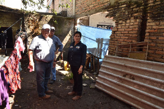 Gobierno del Cambio contin&uacute;a atendiendo colonias afectadas