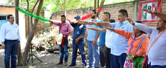 Rinde protesta nuevo comit&eacute; municipal PRI Del Nayar