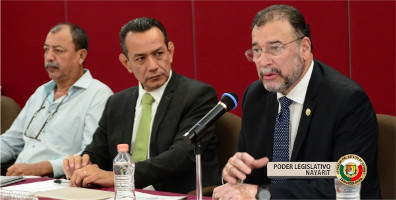 Nunca m&aacute;s un poder sobre el otro, acuerdan Polo y Pedro Antonio