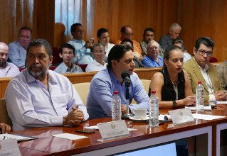 Basta de obras de relumbr&oacute;n, demanda el Legislativo de Nayarit