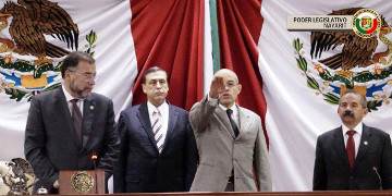 Veytia ya tiene provisional sustituto en Fiscal&iacute;a: Petronilo D&iacute;az Ponce Medrano