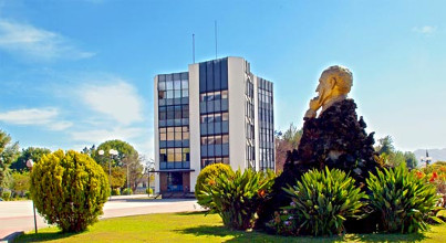 El gobierno pretende privatizar la universidad p&uacute;blica