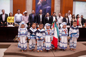 Editar&aacute; Congreso la Constituci&oacute;n en lengua ind&iacute;gena