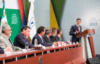 Se supone que son tres los Poderes de la Uni&oacute;n