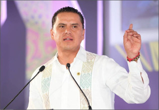 Cumple Congreso demanda de Gonz&aacute;lez Barrios: enjuiciar&aacute;n a Roberto Sandoval