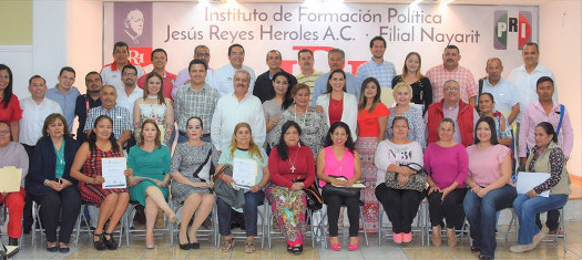 PRI capacita a su militancia