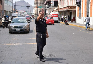 Javier Castell&oacute;n, los regidores y las sanciones de vialidad