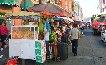 Aumenta comercio informal