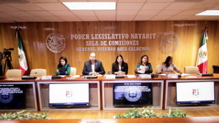 A trabajar, no solo divertirse, van los diputados a la Feria Nayarit en California