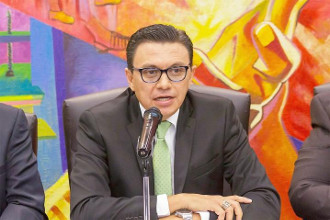 Un a&ntilde;o en la presidencia del Tribunal de Justicia, m&aacute;s que suficiente, propone magistrado Rivera Casillas