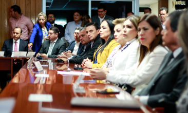 Poder Judicial alejado de la tentaci&oacute;n pol&iacute;tica, pidieron magistrados en su encuentro con diputados