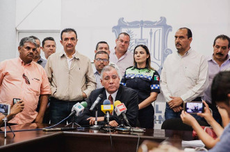 Gobierno regularizar&aacute; transporte p&uacute;blico con entrega de t&iacute;tulos de concesi&oacute;n 